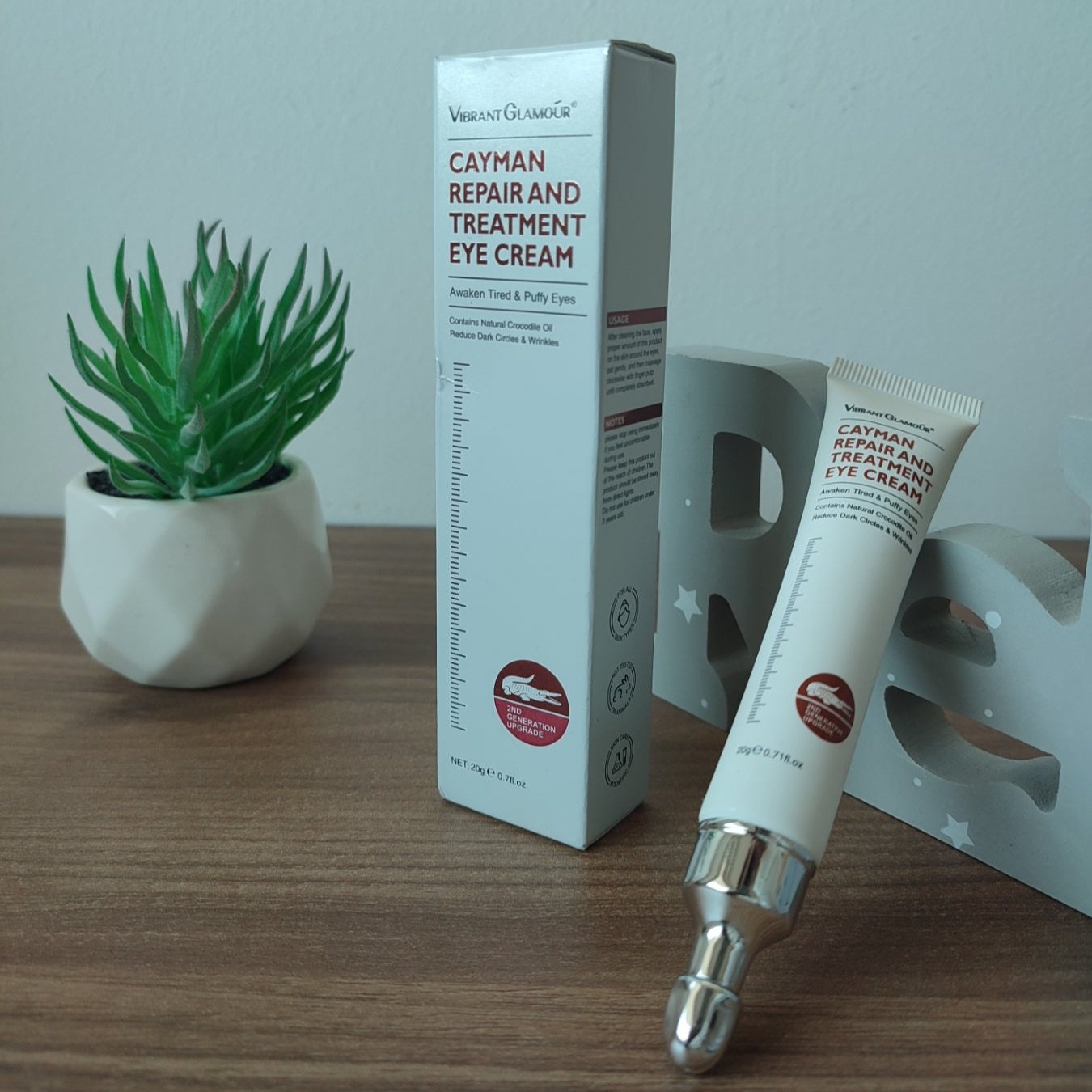 Krém na kontúry očí: liftingový efekt za 2 minúty